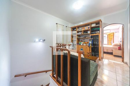 Hall da Escada de casa à venda com 3 quartos, 295m² em Vila Luzita, Santo André