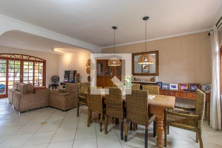 Sala de jantar de casa de condomínio para alugar com 3 quartos, 360m² em Jardim Belizário, Cotia
