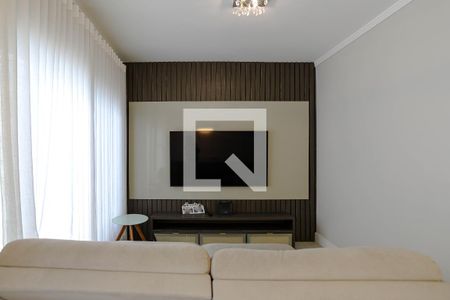 Sala de TV de casa para alugar com 3 quartos, 270m² em Vila Oliveira, Mogi das Cruzes