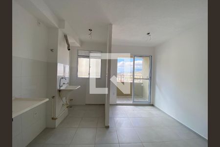 Apartamento para alugar com 2 quartos, 44m² em Del Castilho, Rio de Janeiro