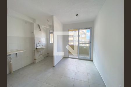 Apartamento para alugar com 2 quartos, 44m² em Del Castilho, Rio de Janeiro
