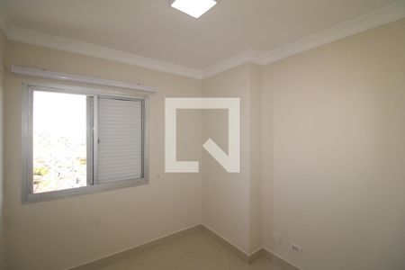Quarto 1 de apartamento para alugar com 2 quartos, 62m² em Vila Diva, São Paulo