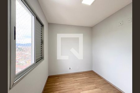 Quarto 1 de apartamento para alugar com 2 quartos, 44m² em Vila Cruz das Almas, São Paulo