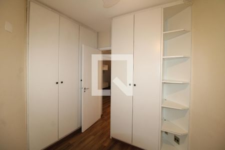 Quarto 1 de apartamento para alugar com 2 quartos, 86m² em Parque Peruche, São Paulo