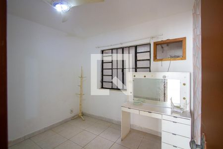 Quarto 1 de apartamento para alugar com 2 quartos, 80m² em Colubandê, São Gonçalo