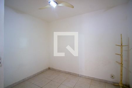 Quarto 1 de apartamento para alugar com 2 quartos, 80m² em Colubandê, São Gonçalo