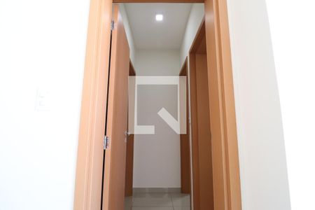 Apartamento para alugar com 2 quartos, 55m² em Santa Mônica, Uberlândia