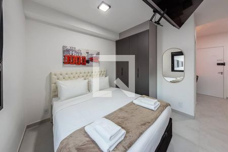 Sala / Quarto de apartamento à venda com 1 quarto, 27m² em Vila Olímpia, São Paulo