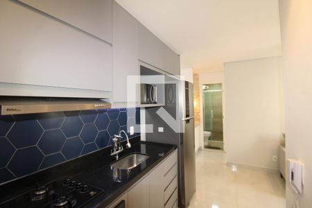 Sala / Cozinha de apartamento para alugar com 2 quartos, 36m² em Vila Diva, São Paulo