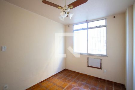 Quarto 1 de apartamento para alugar com 2 quartos, 70m² em Porto Novo, São Gonçalo