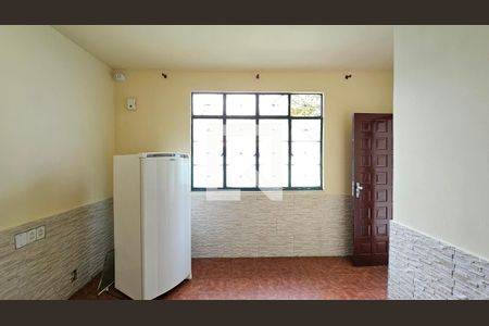 Sala de casa para alugar com 3 quartos, 249m² em Alto da Posse, Nova Iguaçu