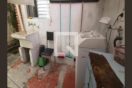Casa à venda com 7 quartos, 220m² em Santo Amaro, São Paulo