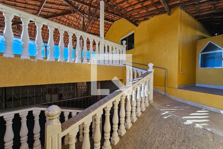 Casa à venda com 4 quartos, 304m² em Santa Efigênia, Belo Horizonte
