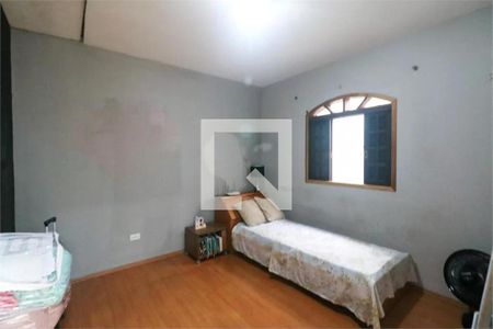 Casa à venda com 3 quartos, 200m² em Piraporinha, Diadema