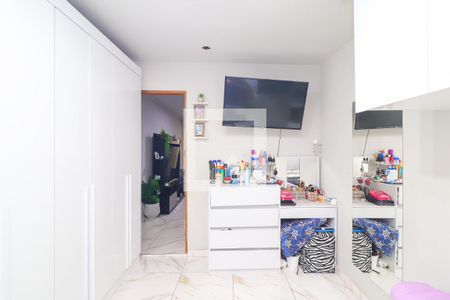 Casa 1 - Quarto 1 de casa à venda com 4 quartos, 280m² em Jardim das Camelias, São Paulo