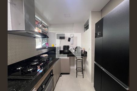 Cozinha de apartamento à venda com 2 quartos, 93m² em Castelo, Belo Horizonte