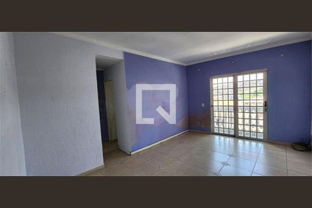 Casa à venda com 3 quartos, 110m² em Jardim Guacuri, Diadema