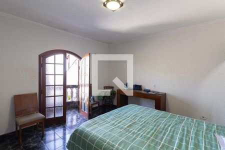 Suíte de casa para alugar com 3 quartos, 438m² em Vila Brasil, São Paulo