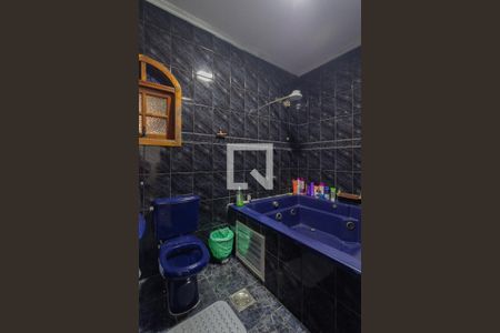 Banheiro Suíte de casa para alugar com 3 quartos, 438m² em Vila Brasil, São Paulo