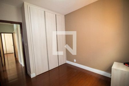 Quarto 01  de apartamento à venda com 4 quartos, 140m² em Vila Paris, Belo Horizonte