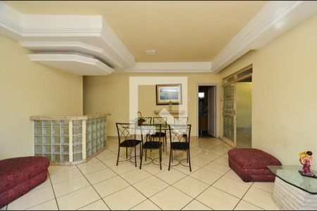 Sala de Estar de casa à venda com 3 quartos, 358m² em Nova Floresta, Belo Horizonte