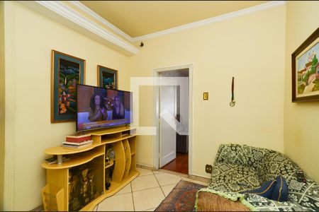 Sala de TV de casa à venda com 3 quartos, 358m² em Nova Floresta, Belo Horizonte