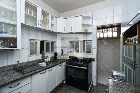 Cozinha de casa à venda com 3 quartos, 358m² em Nova Floresta, Belo Horizonte