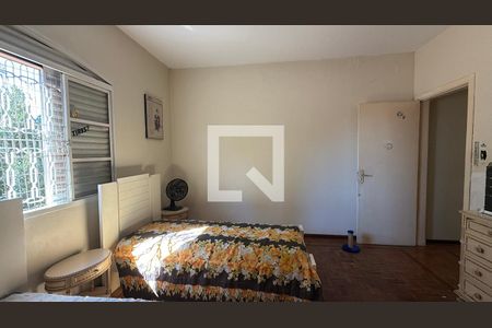 Casa à venda com 3 quartos, 196m² em Vila Bertioga, São Paulo
