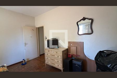 Casa à venda com 3 quartos, 196m² em Vila Bertioga, São Paulo