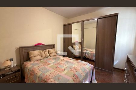 Casa à venda com 3 quartos, 196m² em Vila Bertioga, São Paulo