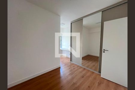 Quarto de apartamento à venda com 2 quartos, 74m² em Funcionários, Belo Horizonte