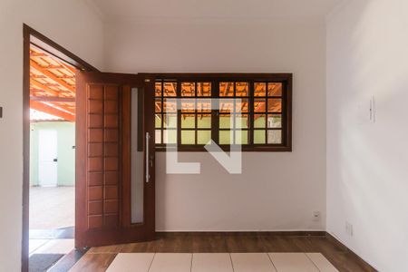 Sala de casa para alugar com 3 quartos, 189m² em Jardim Nautico, Mogi das Cruzes