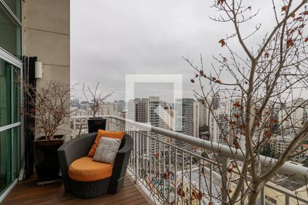 Sacada de apartamento à venda com 2 quartos, 100m² em Moema, São Paulo