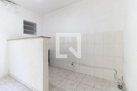 Cozinha  de casa para alugar com 1 quarto, 42m² em Vila Brasilio Machado, São Paulo
