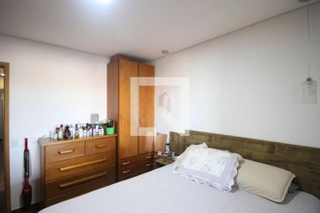 Quarto de casa à venda com 4 quartos, 260m² em Jardim Santa Adelia, São Paulo