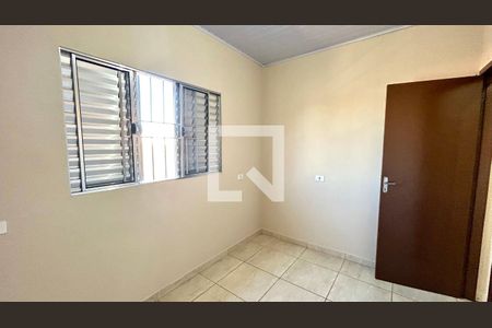 Quarto 1 de casa para alugar com 2 quartos, 63m² em Vila Carmela Ii, Guarulhos