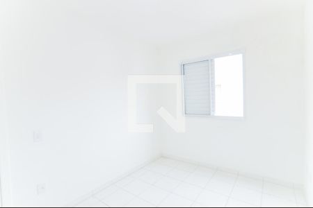 Quarto 2 de apartamento para alugar com 2 quartos, 47m² em Vila Alzira, Guarulhos