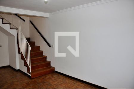 Sala de casa à venda com 3 quartos, 131m² em Jardim Maristela, São Paulo