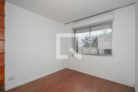 Quarto de apartamento para alugar com 2 quartos, 60m² em Morro Santana, Porto Alegre