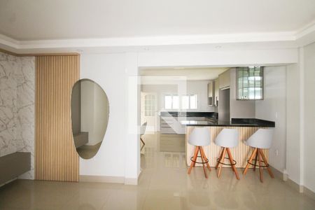 Sala de casa para alugar com 2 quartos, 130m² em Vale Ville, Gravataí