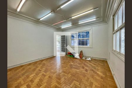 Casa para alugar com 6 quartos, 595m² em Barro Preto, Belo Horizonte