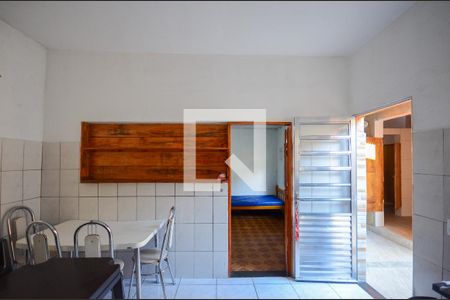 Sala/Cozinha de casa para alugar com 2 quartos, 200m² em Jardim Paulistano (zona Norte), São Paulo