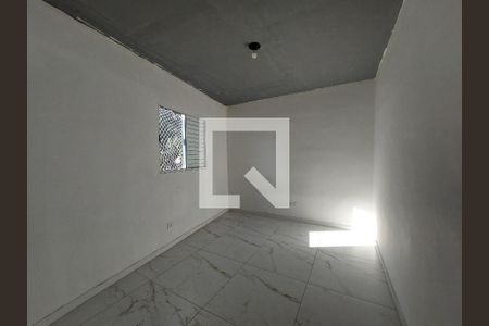 Quarto 2 de casa para alugar com 2 quartos, 59m² em Vila Ernesto, São Paulo