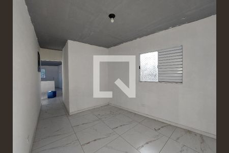 Quarto 2 de casa para alugar com 2 quartos, 59m² em Vila Ernesto, São Paulo