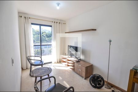 Sala de apartamento para alugar com 2 quartos, 62m² em Imperial de São Cristóvão, Rio de Janeiro