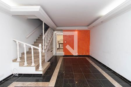 Sala de casa para alugar com 3 quartos, 140m² em Parque Edu Chaves, São Paulo