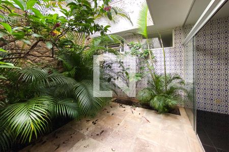 Jardim de inverno de casa à venda com 4 quartos, 360m² em Sion, Belo Horizonte