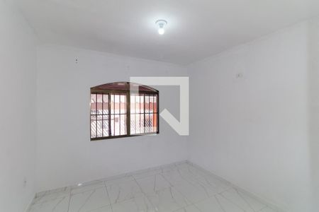 Quarto 1 de casa para alugar com 3 quartos, 120m² em Jardim Independência (são Paulo), São Paulo