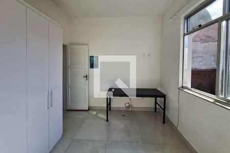 Quarto 1 de casa para alugar com 2 quartos, 96m² em Santa Rosa, Niterói
