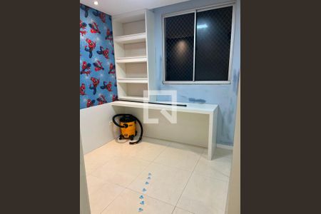 Quarto de apartamento para alugar com 2 quartos, 63m² em Pinheirinho, Curitiba